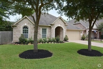 Building Photo - 1523 Stone Canyon Dr