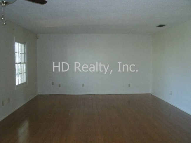 Building Photo - 119 Georgetown Dr