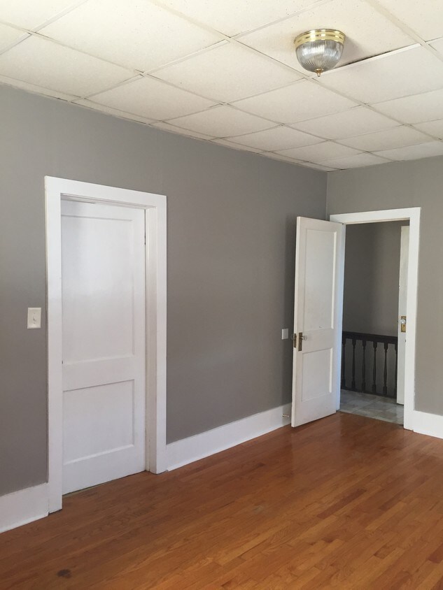 Living Room - 514 Delaware Ave