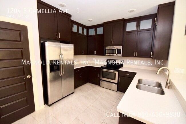 Foto del edificio - 2 bedroom Townhouse for Rent in McAllen