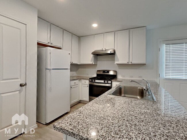 Foto del edificio - 9611 Littleton Grist