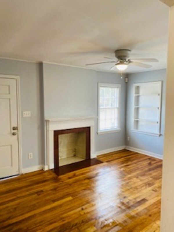 Building Photo - 2651 Foreman Cir