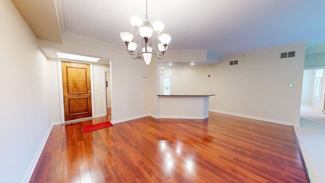 Foto del edificio - 5745 Newbank Cir