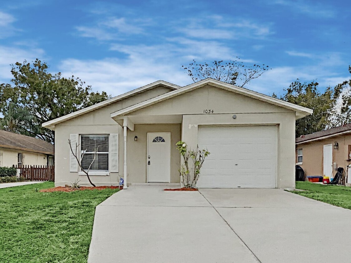 Foto principal - 1034 Shoreview Dr
