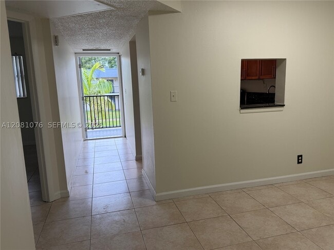 Building Photo - 8000 Fairview Dr