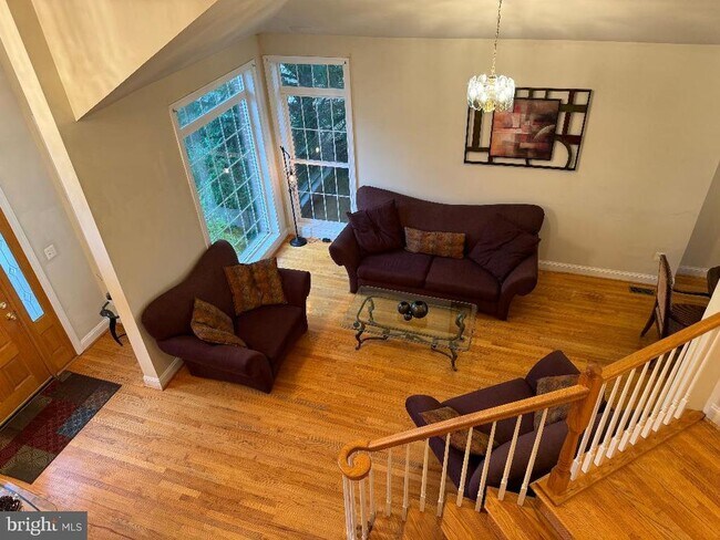 Foto del edificio - 6306 Bells Mill Rd