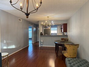 Building Photo - 1516 Bay Area Blvd