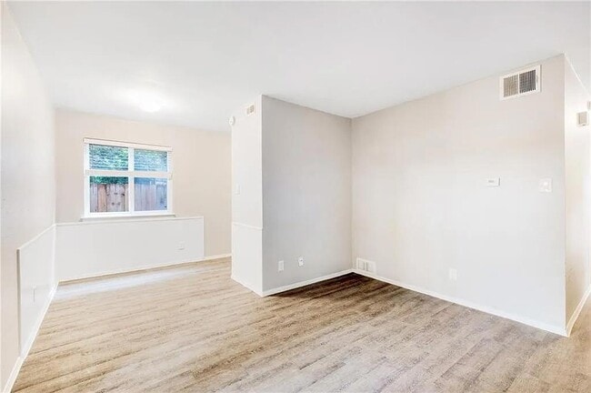 Foto del edificio - 2708 Windswept Cove