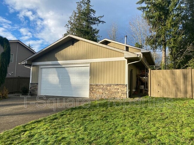Building Photo - 16355 131st St SE