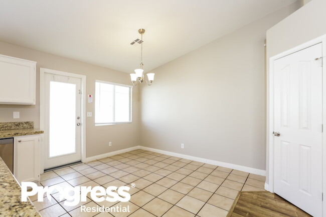 Building Photo - 2050 Merano Ct
