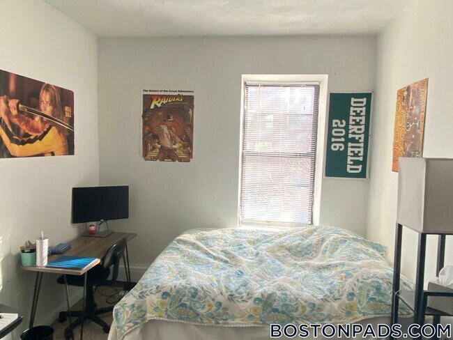 Building Photo - 610 Columbus Ave