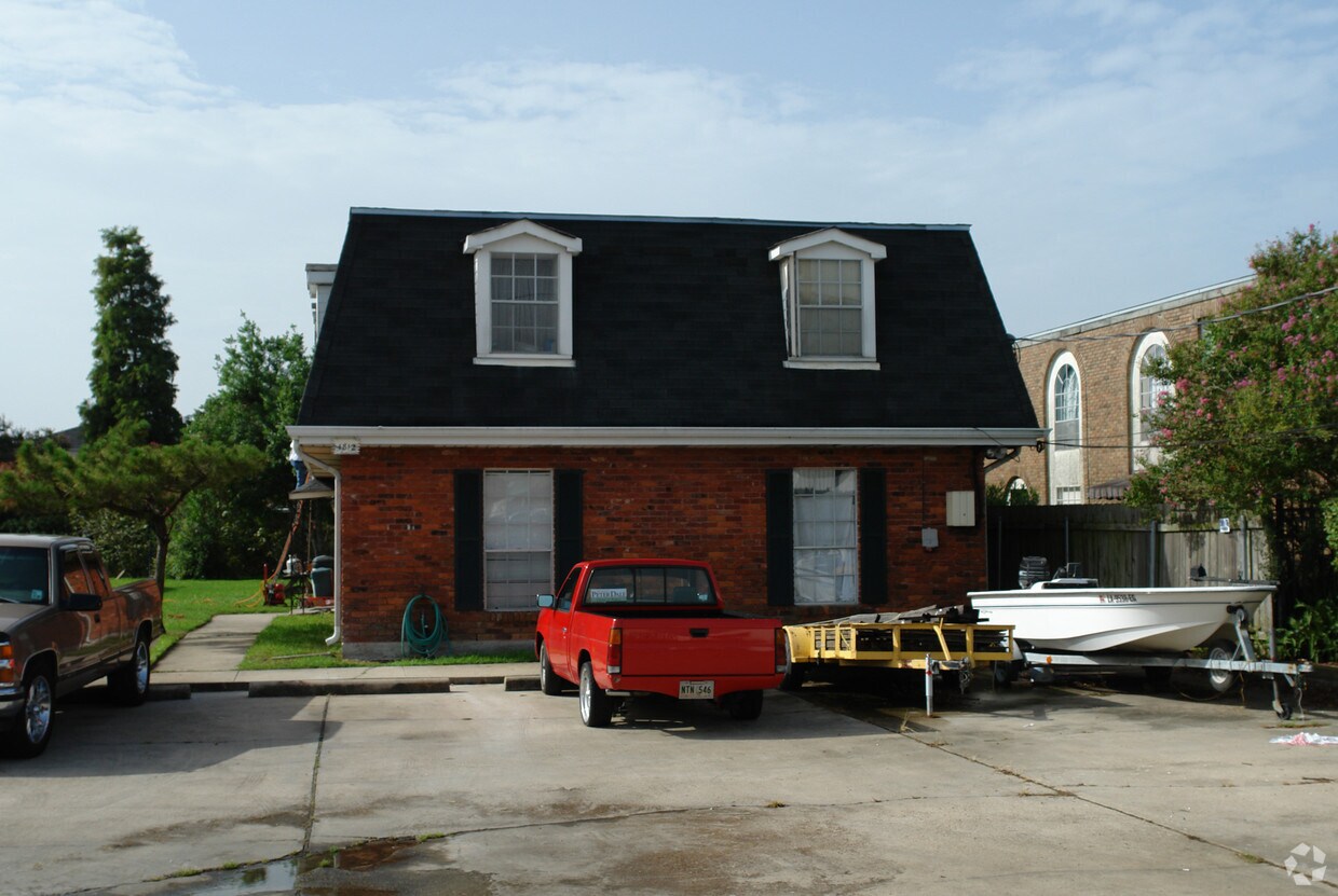 Foto del edificio - 4812 Quincy St