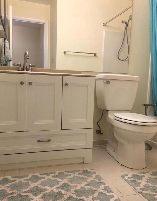 Photo - Ground Level Condo in Gaithersburg - 1 bed, 1 bath