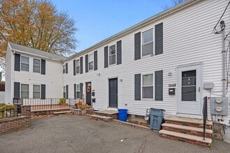 Building Photo - 56 Central St