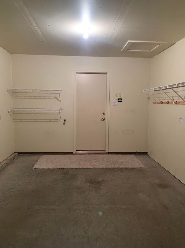 Foto del edificio - Prairie Mill Townhomes