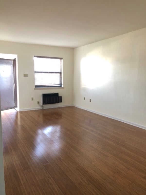 Photo - 1334 W Wyomissing Blvd (Reading, PA) Apartment