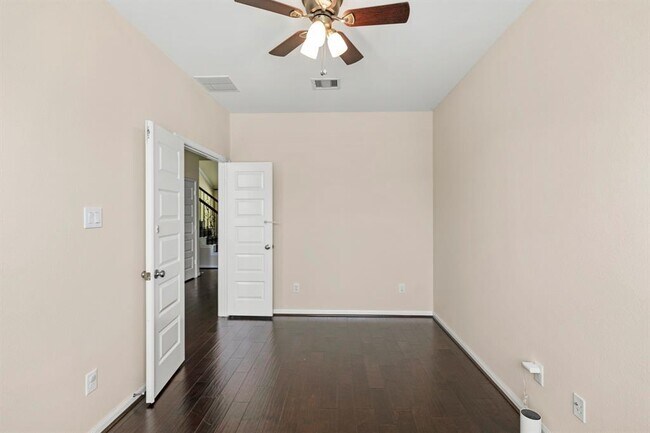 Foto del edificio - 5314 Belle Manor Ln