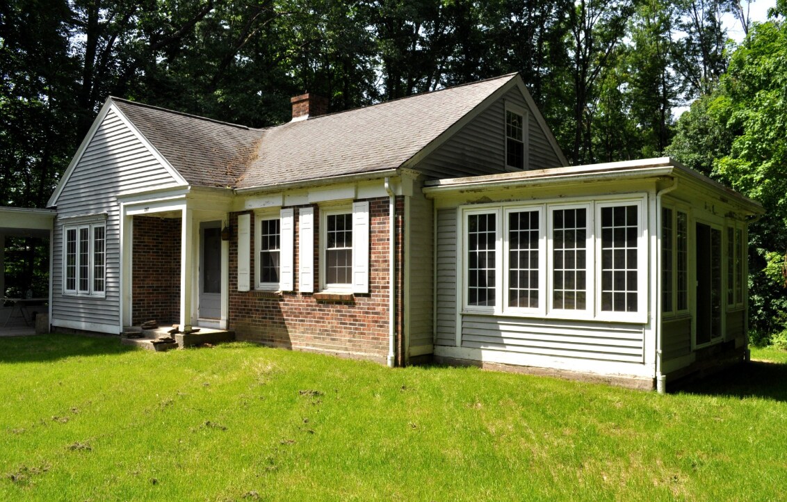 Foto principal - 287 Grantwood Dr