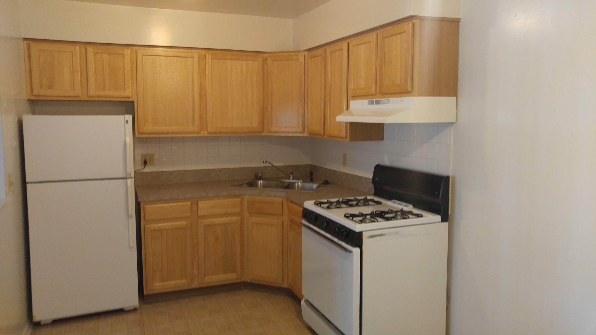 Kensington Square Apartments – photo 2