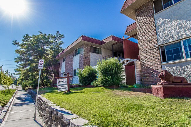 Foto del edificio - 923 E Indiana Ave