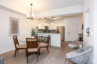 2BD, 2BA - 1,203SF - Wintergreen Apartments