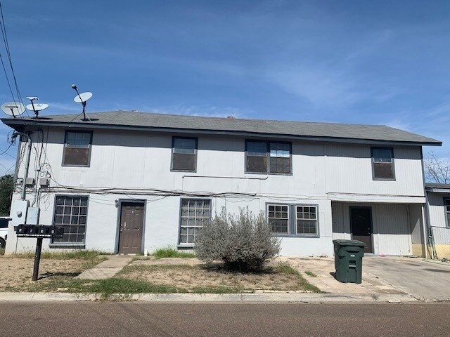 Primary Photo - 3402 Guerrero St