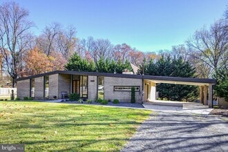Building Photo - 14645 Good Hope Rd