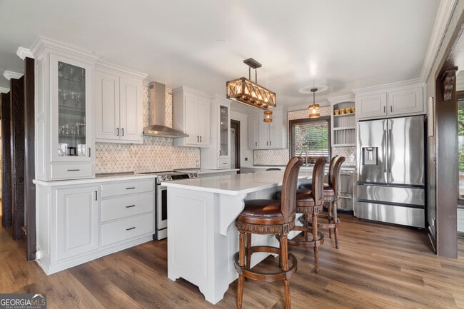 Building Photo - 1545 Petit Ridge Dr