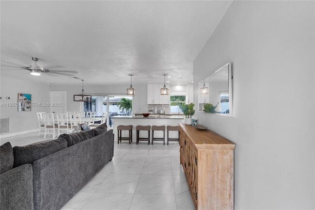 Foto del edificio - 251 SE 8th St