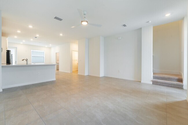 Foto del edificio - Beautiful Modern Town Home with Water Fron...