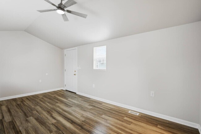 Foto del edificio - 22600 Middlebelt Rd