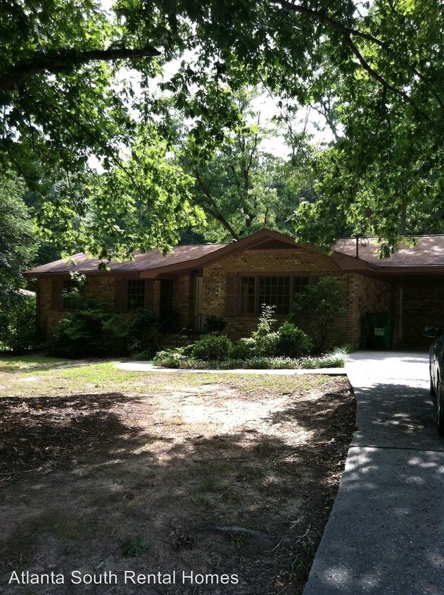 275 Walker Ave, Fayetteville, GA 30215 House Rental in Fayetteville