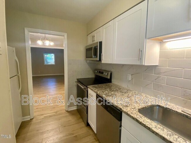 Foto del edificio - 6371 New Market Way