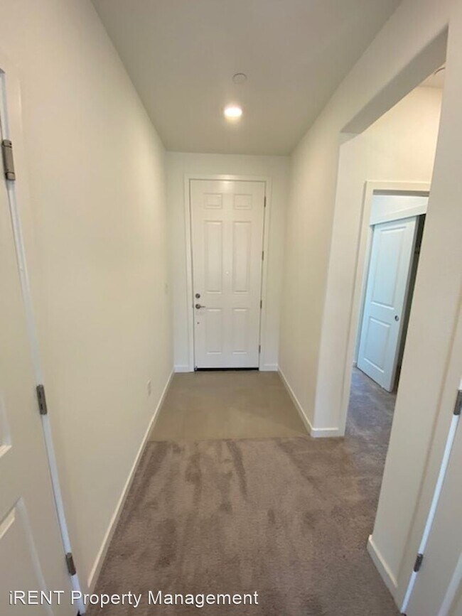 Building Photo - 4 br, 3 bath House - 2272 Milky Way Cir