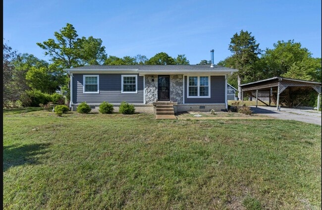 Photo - 15 Cedar Creek Dr House