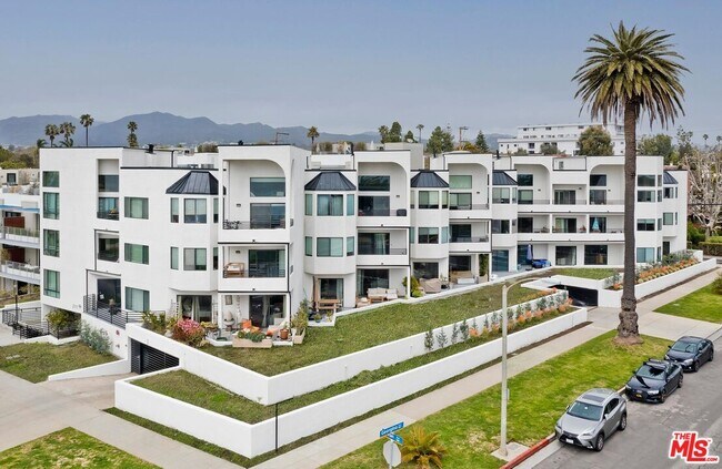 Foto del edificio - 311 Ocean Ave