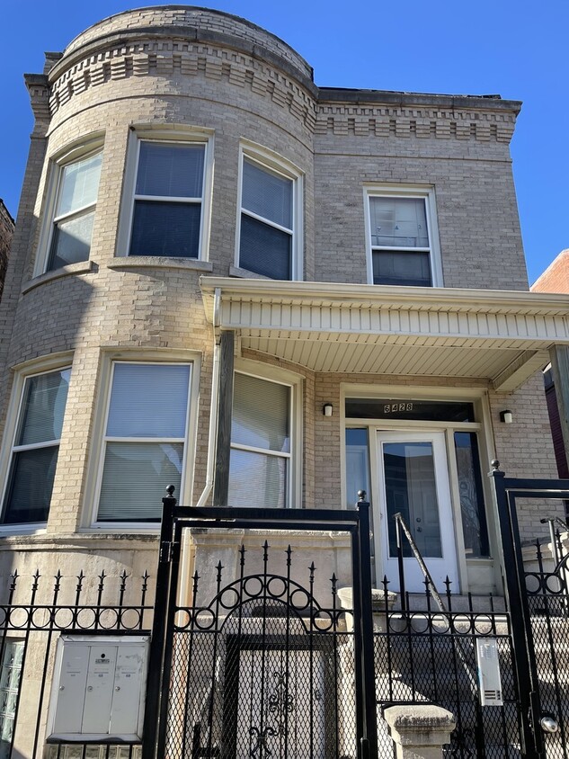 6428 S Vernon Ave, Chicago, IL 60637 House Rental in Chicago, IL