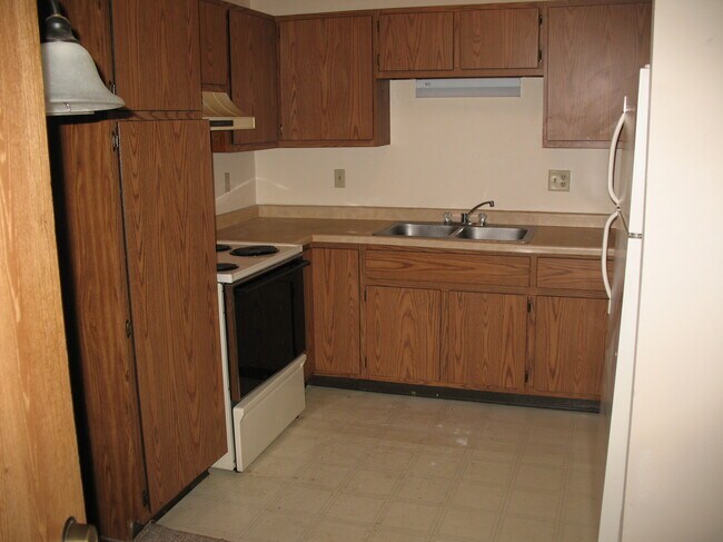 Building Photo - 1415 N Rankin St