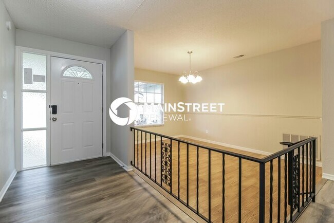 Building Photo - 5 Bedroom Pet-Friendly Home in APOPKA, FL with Main Street Renewal