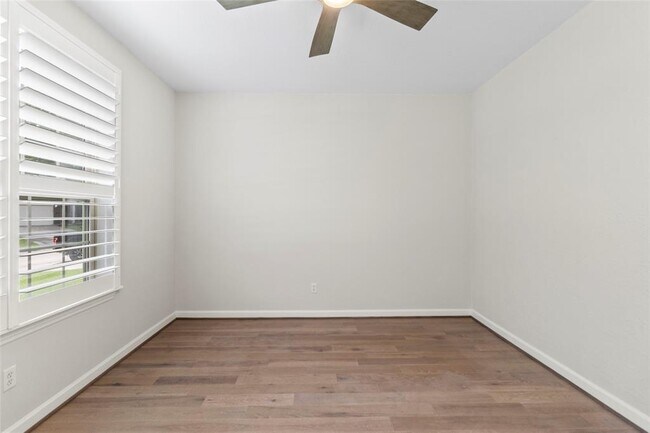 Foto del edificio - 18 Trailhead Pl