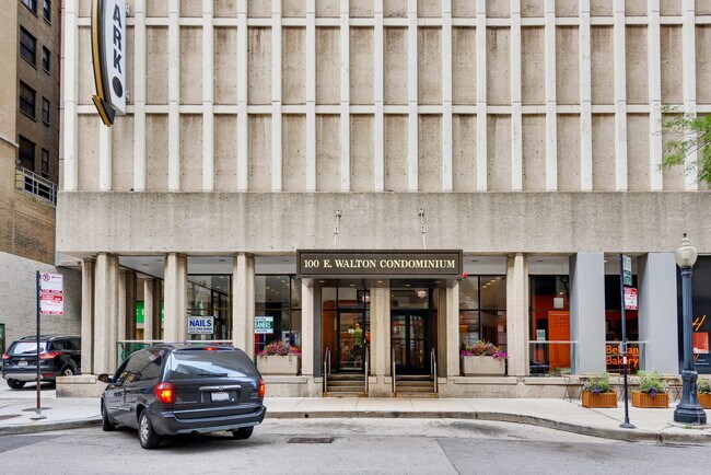 Building Photo - 100 E Walton St