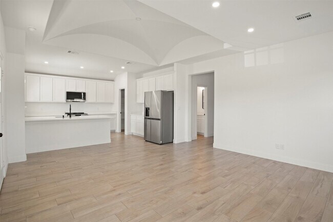 Foto del edificio - 338 S 3rd St