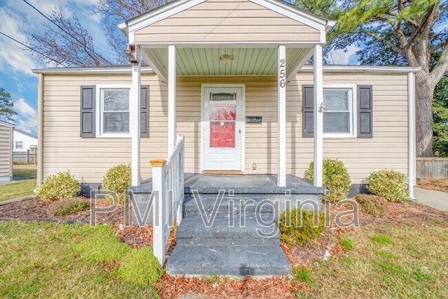Building Photo - 256 Burgoyne Rd