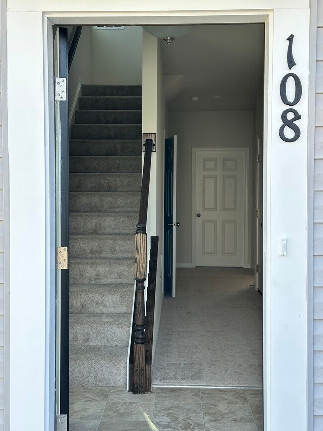 Foto del edificio - 108 Bamboo Shoot Ln