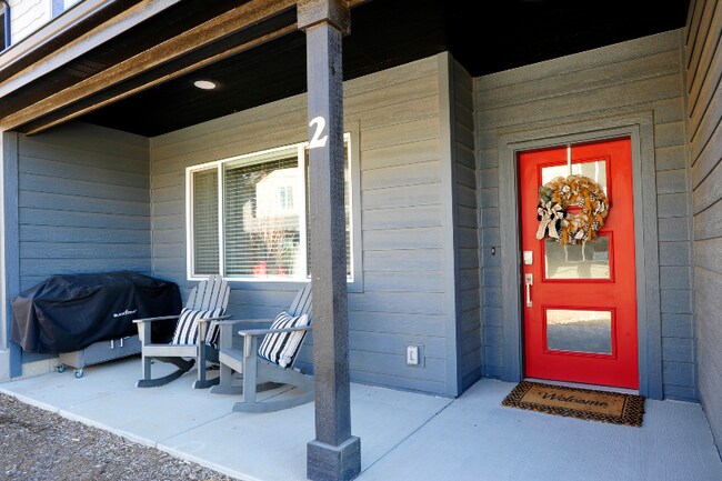 Building Photo - 3014 Barnstormer St