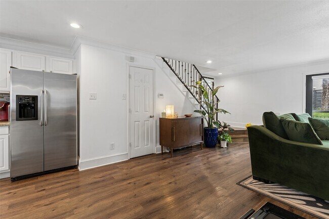 Foto del edificio - 10109 Regal Park Ln