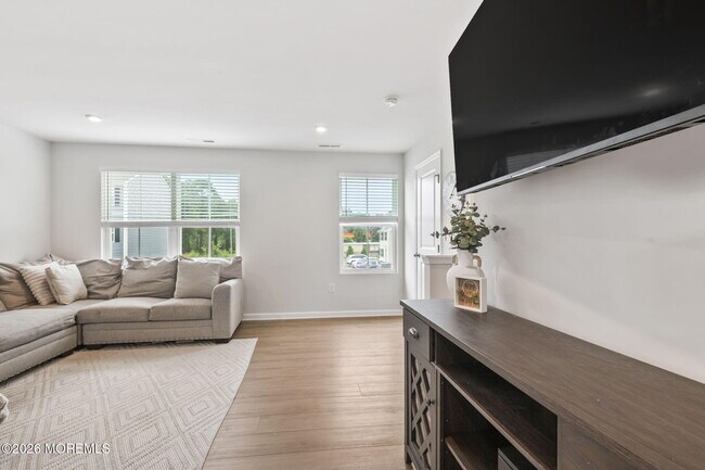 Foto del edificio - 205 Cyprus Ct