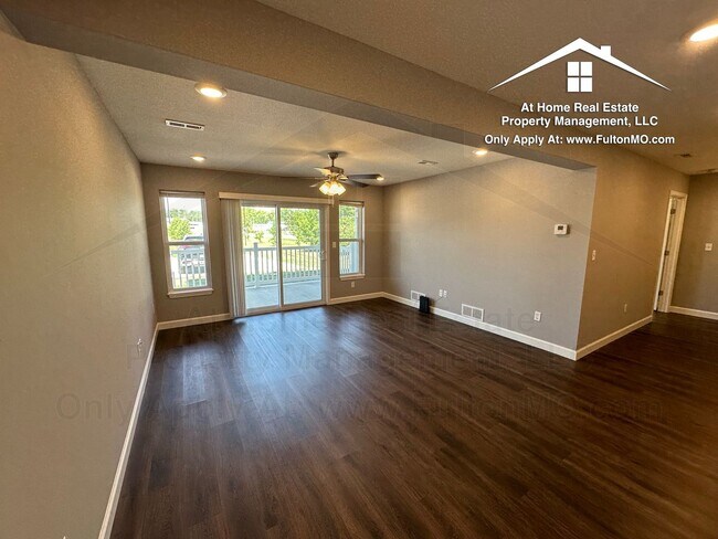 Foto del edificio - 2620 N Bluff St