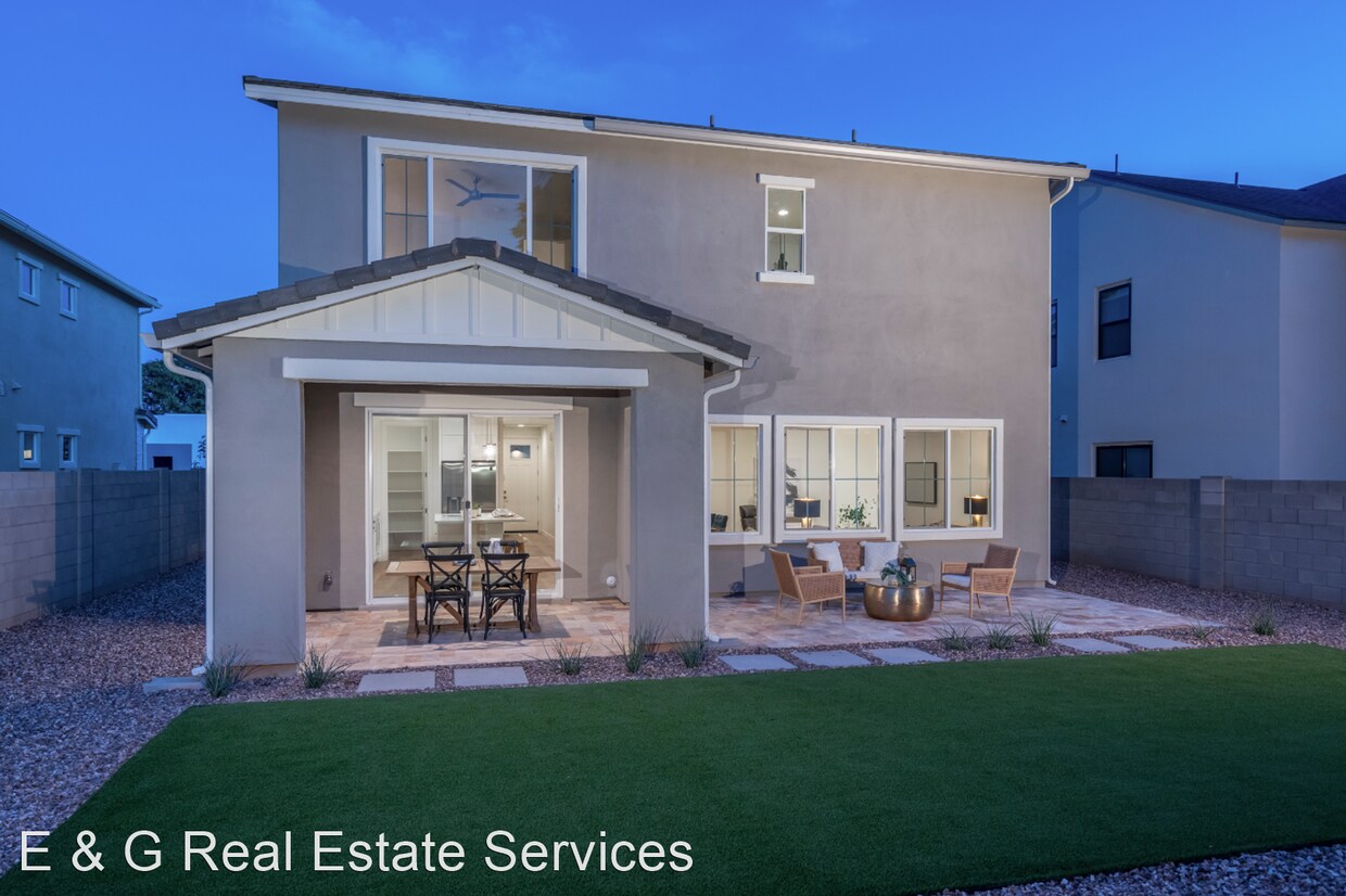 Primary Photo - 4 br, 3 bath House - 4026 E CAMPUS DR