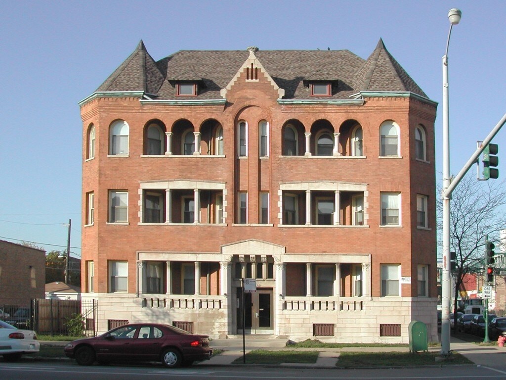 Foto principal - 2800 W Washington Blvd